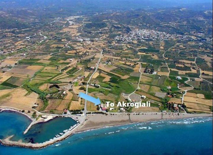 To Akrogiali Fánai Екстериор снимка